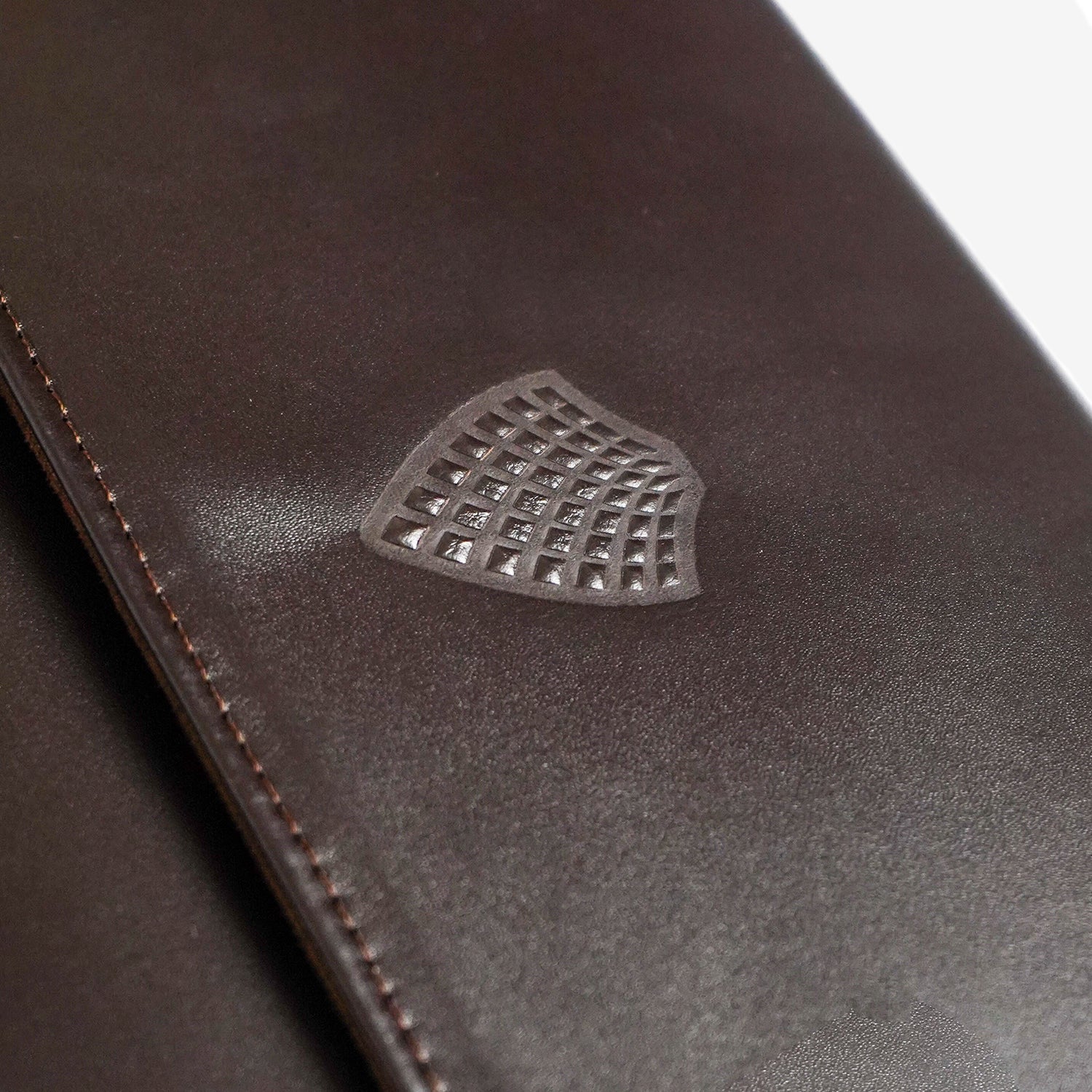 Funda Porta Laptop de Cuero Paris - Macbook Sleeve - Inka Artisan