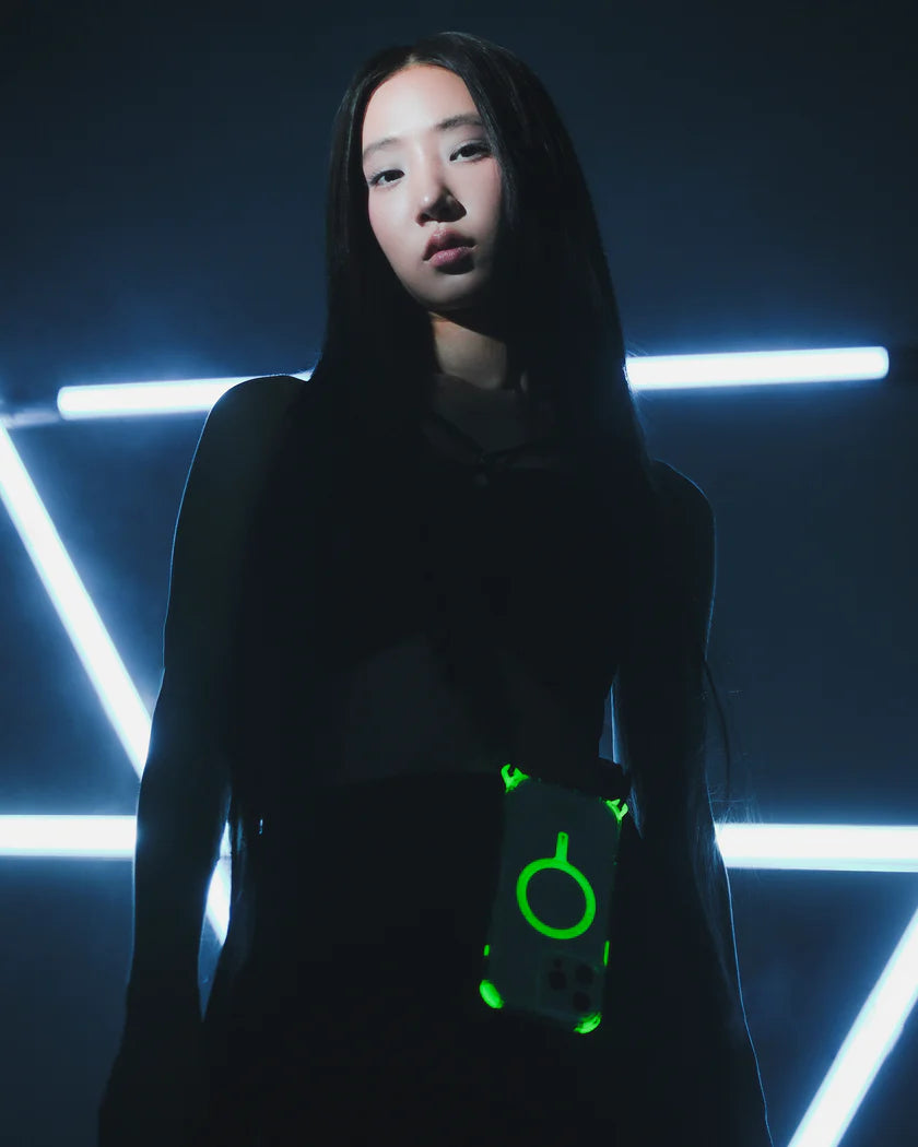 Case Skinarma SAIDO NITEGLOW Mag-Charge iPhone 16