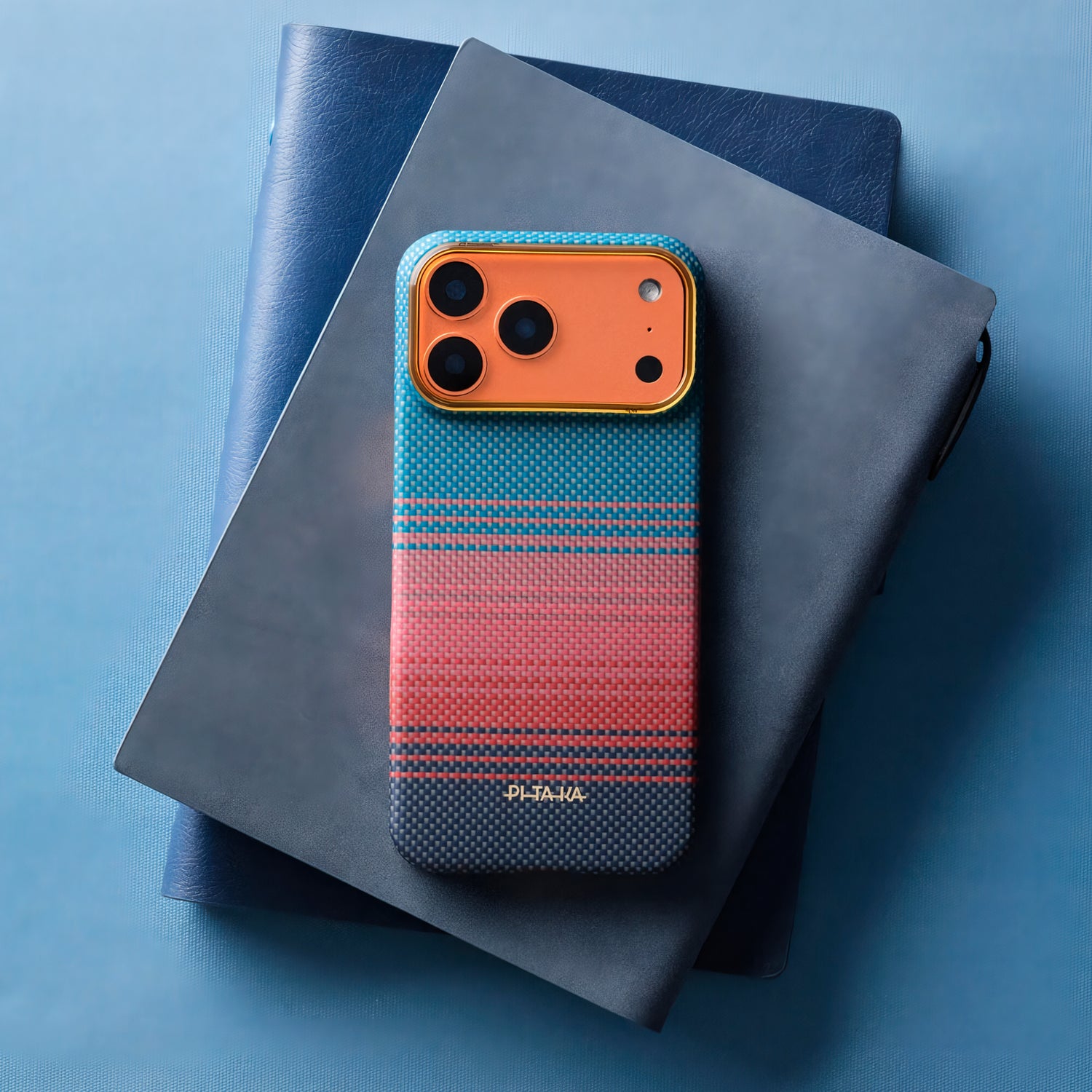 Case Pitaka Aramid Edge para iPhone 17 Pro Max - California Sunset 2.0 Dream 03 (PitaTap™)