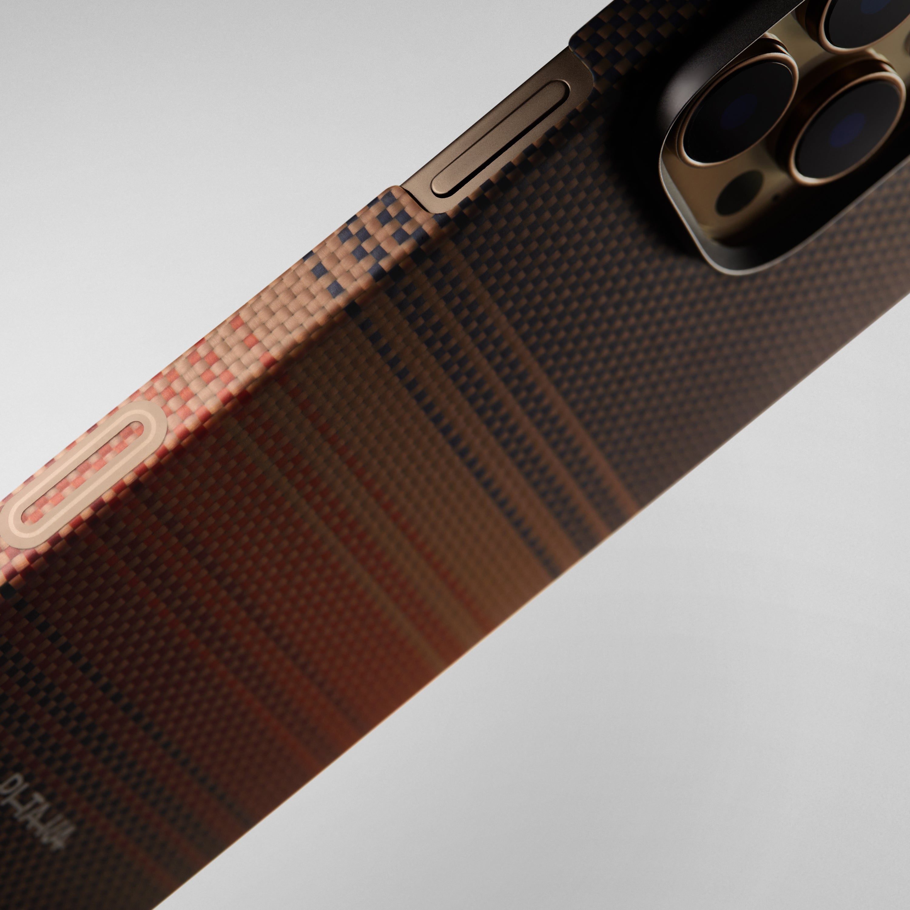 Case Pitaka Moment · Sunset PitaTap - iPhone 16 Pro