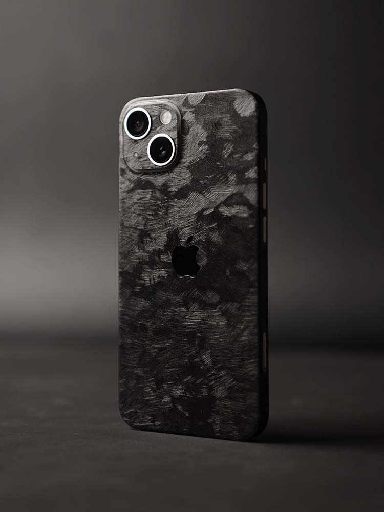 Skin Premium Carbon X para iPhone 14 Plus